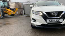 Nissan Qashqai 1.2 DiG-T N-Connecta 5dr Petrol Hatchback
